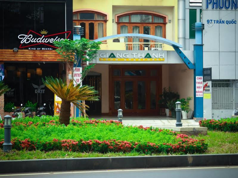 Khách sạn Giang Thanh 2*